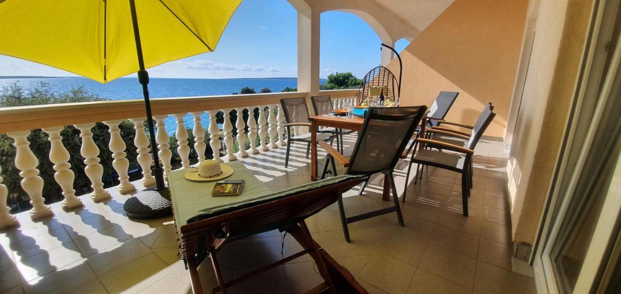 Comfortable Family Apt Iris 20M From Beach In Mandre Exterior foto